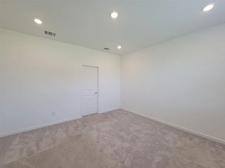 7730 Primrose Myrtle Ln — Photo 14