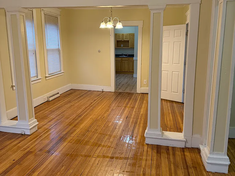 815 Campbell Ave #1 — Photo 2