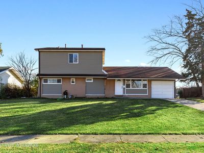 105 Forest Park Ln, Hoffman Estates, IL, 60169