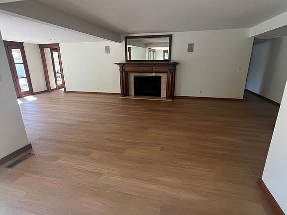 5th image of 8408 La Bajada Ave