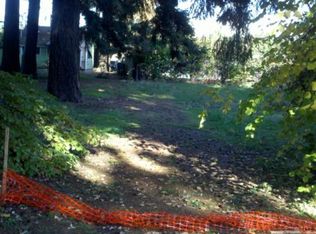 19326 SE River Rd, Milwaukie, OR 97267