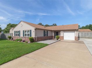 1904 Sentinec Ct, Virginia Beach, VA 23453