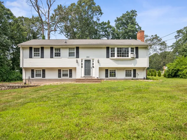 285 Redwood Road, Manchester, CT 06040