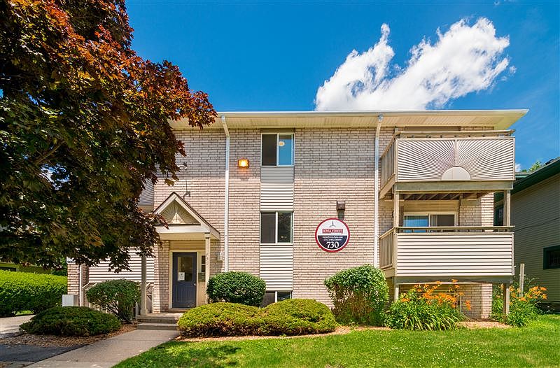 Ionia Street Apartments