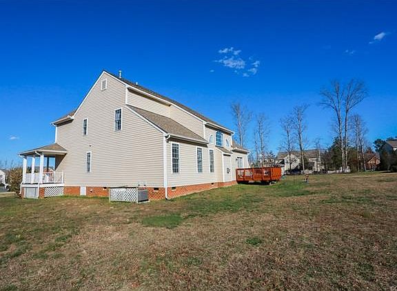 2nd image of 5924 Knightwood Pl