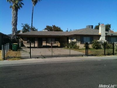 641 Astor Dr, Stockton, CA, 95210