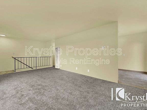 4th image of 200 Avian Dr APT 3