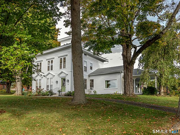 3rd image of 15 Hopkins Rd