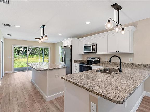 3rd image of 533 E ANDERSON AVENUE