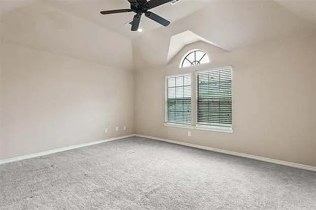1412 Vineyard Dr — Photo 9