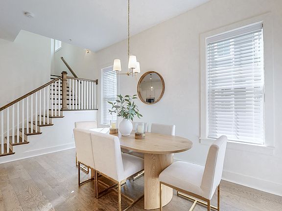 4th image of 514 Herringbone Ct