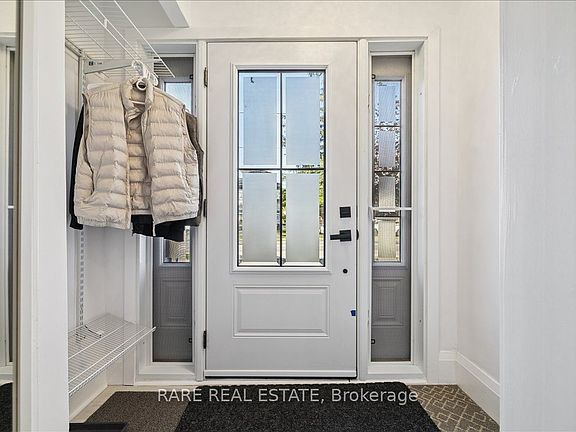 4th image of 5709 Dorchester Rd