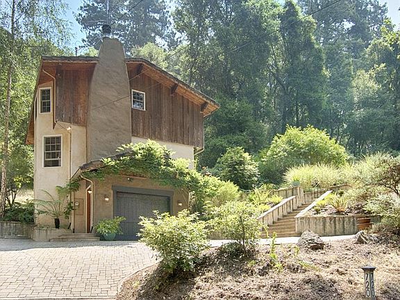 4th image of 720 Cathedral Dr