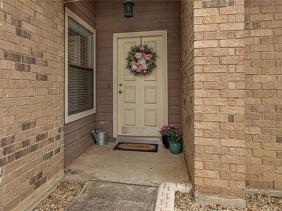 3rd image of 5021 Coker Dr