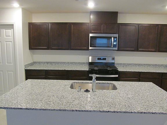 5th image of 9166 Windsor Oaks St