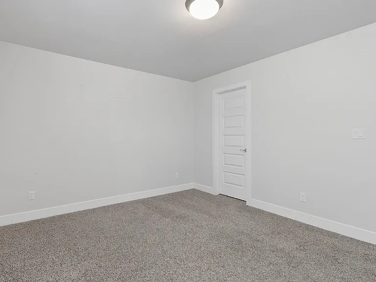 2233 Sandstone Pl — Photo 51