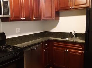 837 Mulford St #1-R1, Evanston, IL 60202