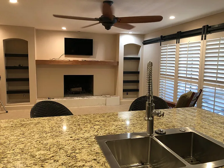 2412 S Stanley Pl — Photo 3