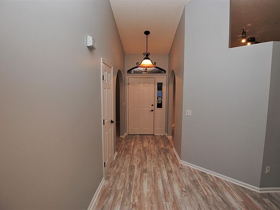 2nd image of 1968 Hovington Cir W