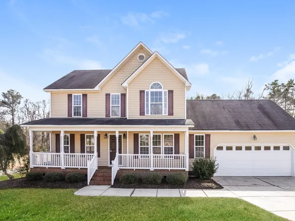 40 Broadhead Ct, Angier, NC 27501