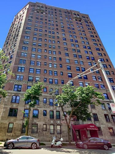 1st image of 4940 S East End Ave APT 15A