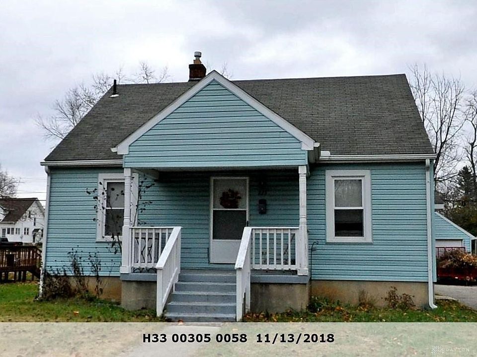 1st image of 225 Grand Ave