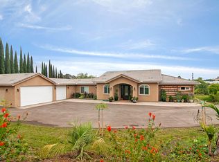 1986 Gray Rabbit Hollow Ln, Fallbrook, CA 92028