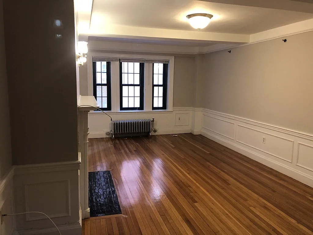 2 bed, 1.0 bath, 775 sqft, $3,200 — Photo 4