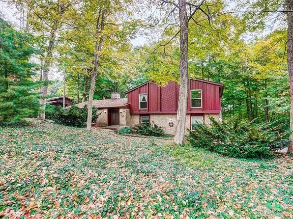 250 Honey Jane Dr, Beavercreek, OH 45434