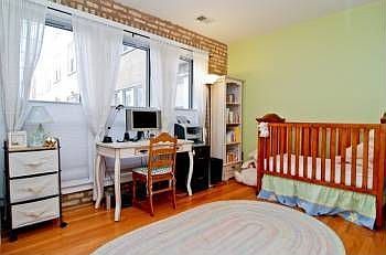 2nd image of 4514 N Ashland Ave #B1s