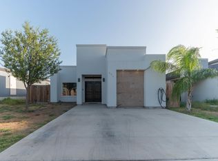 624 Rockrose Dr, Laredo, TX 78046