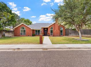 1513 Live Oak Ln, Andrews, TX 79714
