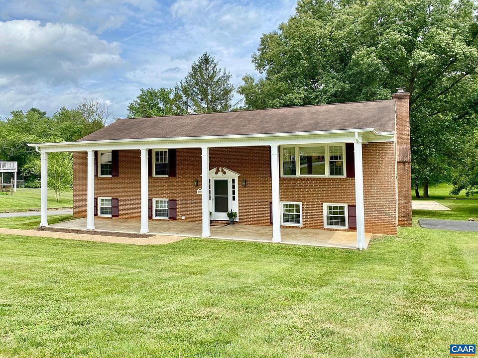 1st image of 2612 Huntington Rd
