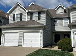 8618 NE 97th St, Kansas City, MO 64157