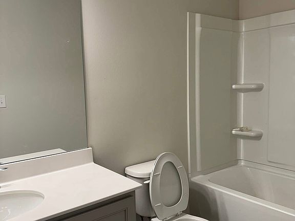 4th image of 4546 Bishops Ln