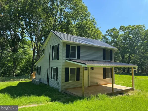 65 Dillow Ln, Harpers Ferry, WV 25425