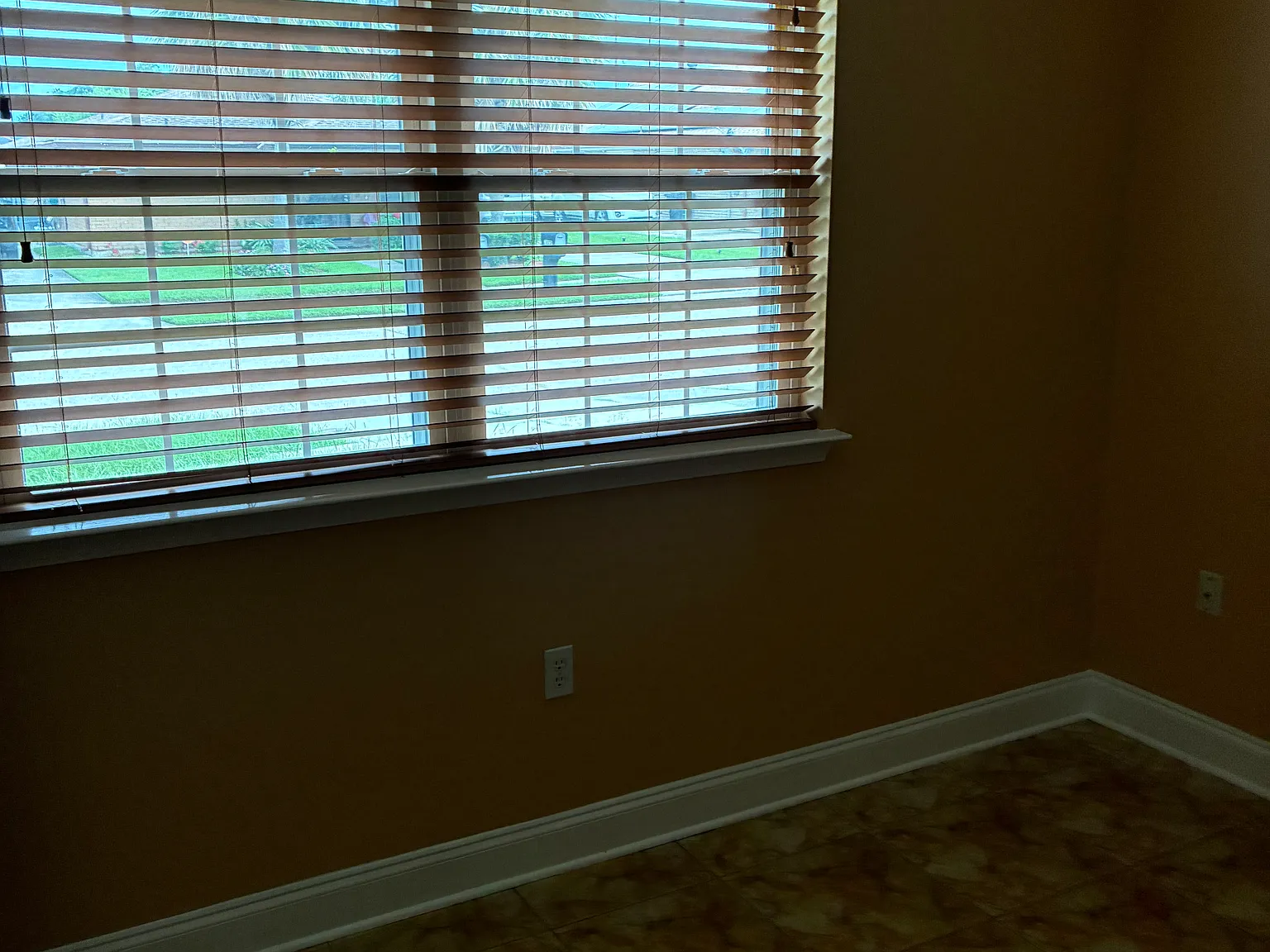 2 bed, 1550 sqft, $1,450 — Photo 2