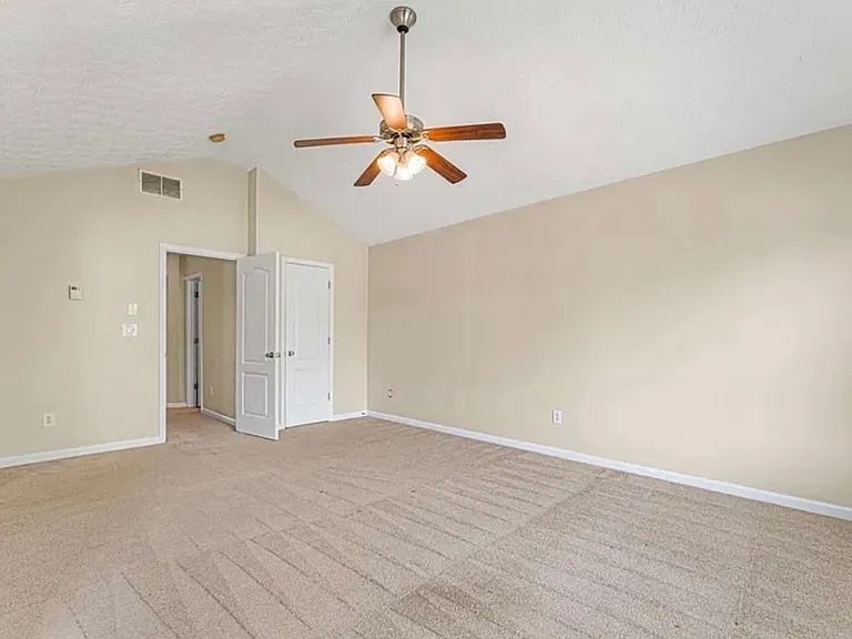 7590 Summer Berry Ln — Photo 21