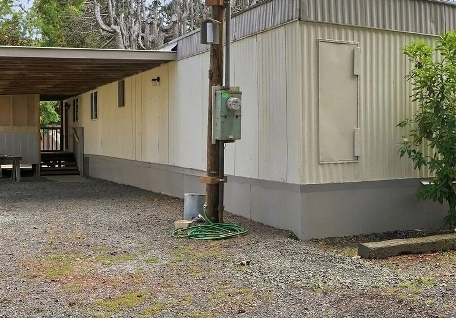 Charming 2BR House in Boring — Photo 2