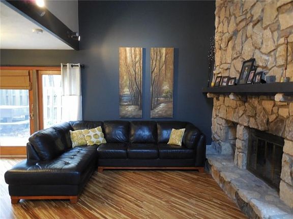 3rd image of 5721 Bluespruce Dr