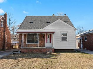 6881 N Vernon St, Dearborn Heights, MI 48127