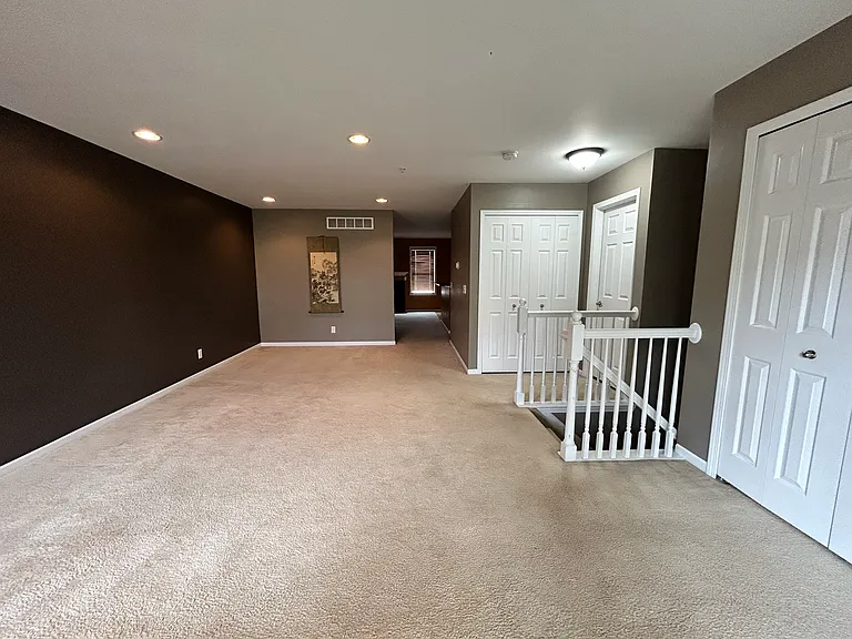207 Amys Walk — Photo 3