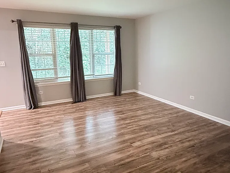 1285 N Red Oak Cir #1 — Photo 8