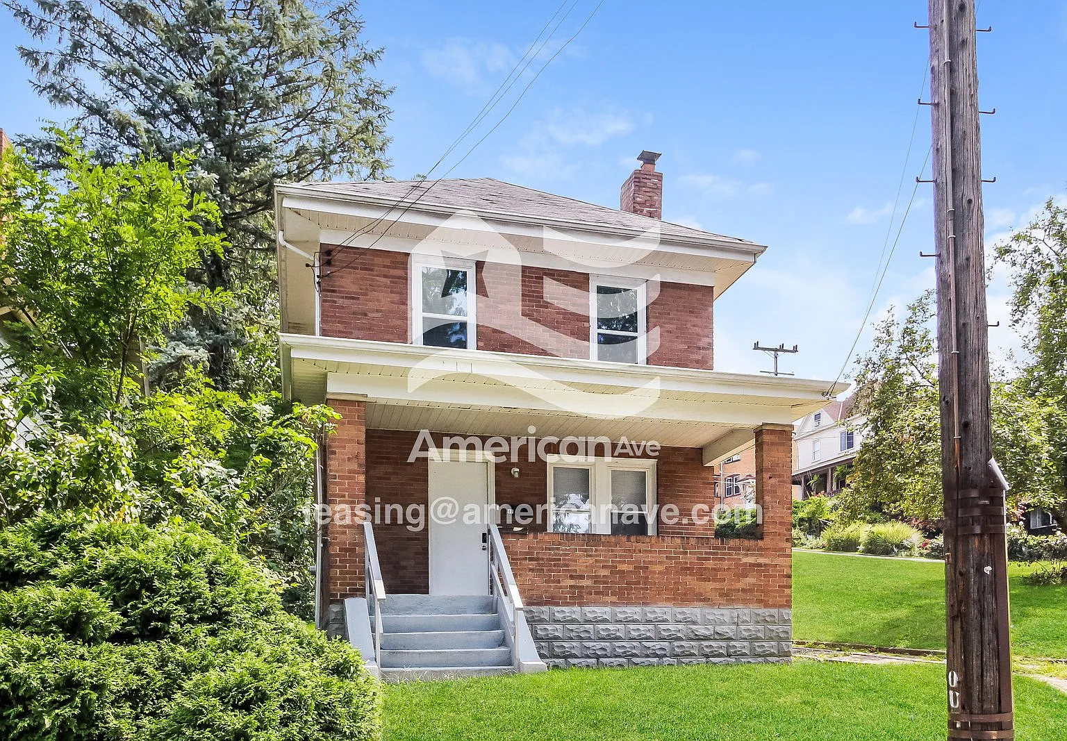 2 bed, 1.0 bath, 1000 sqft, $1,425 — Photo 1