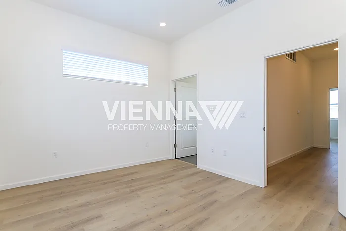 8082 Quiet Knolls Dr — Photo 11