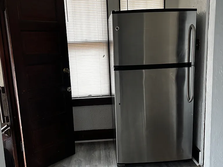Fridge