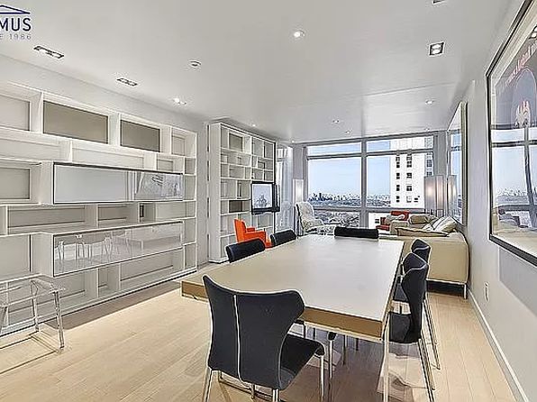 721 5th Ave APT 35E, New York, NY 10022