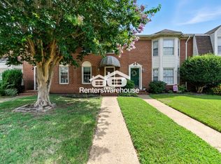 1004 Tottenham Ln, Virginia Beach, VA 23454