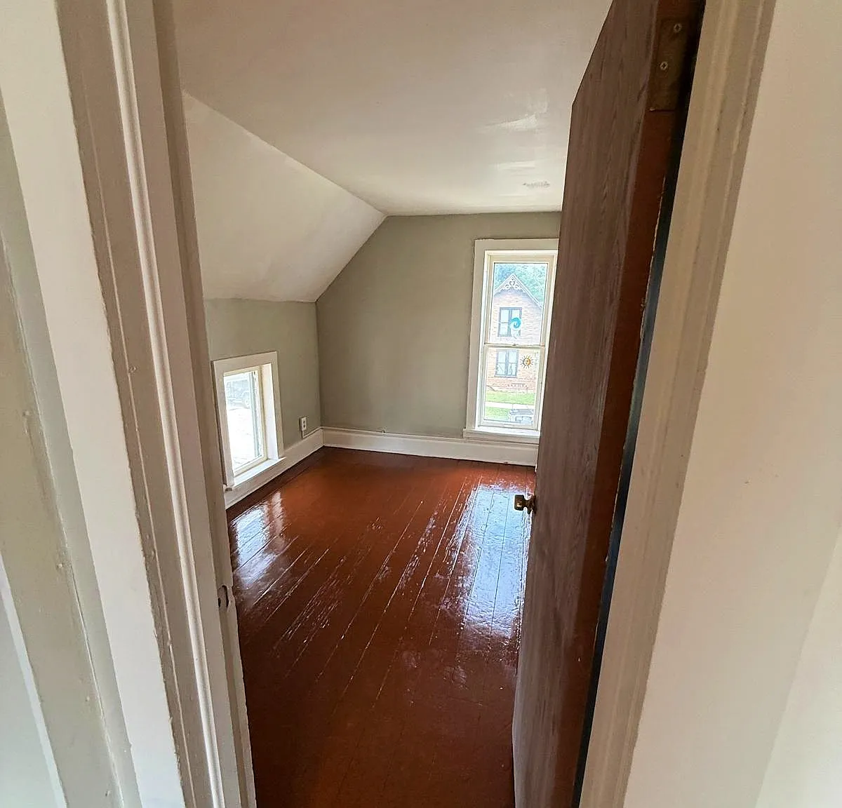2 bed, 850 sqft, $1,400 — Photo 4