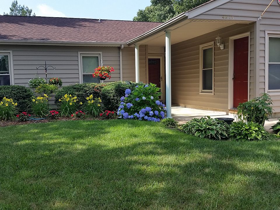 1st image of 4813 Fountain Hall Dr